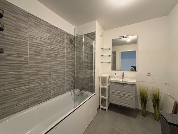Appartement Le Blanc Mesnil 3 pièce(s) 61.26 m2