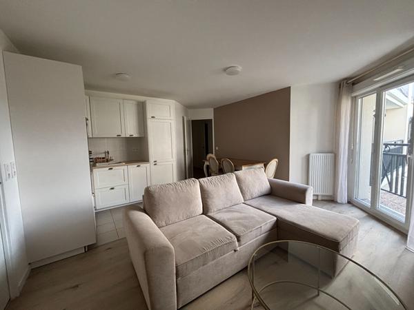 Appartement Le Blanc Mesnil 3 pièce(s) 61.26 m2
