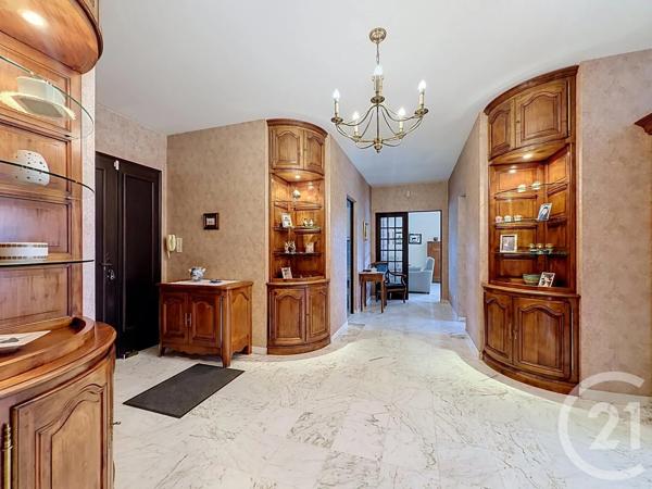 Maison à vendre  6 pièces - 200 m 2   VERNIOLLE  - 09