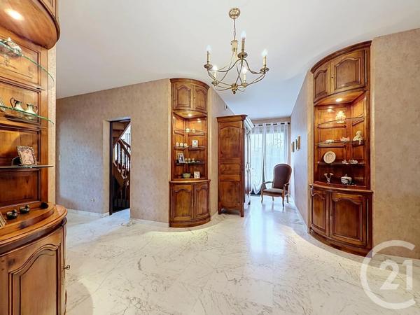 Maison à vendre  6 pièces - 200 m 2   VERNIOLLE  - 09
