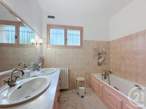Maison à vendre  6 pièces - 200 m 2   VERNIOLLE  - 09