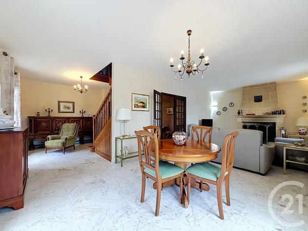 Maison à vendre  6 pièces - 200 m 2   VERNIOLLE  - 09
