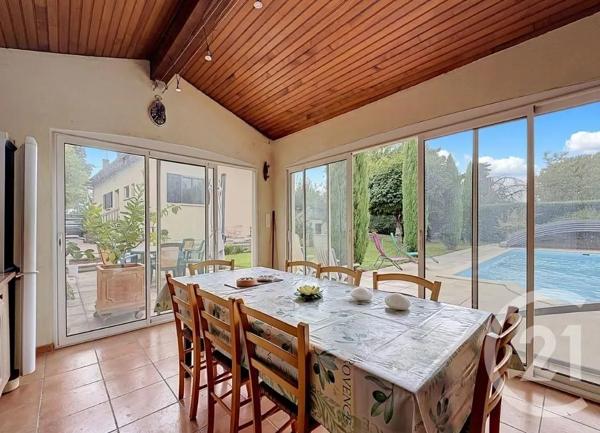 Maison à vendre  6 pièces - 200 m 2   VERNIOLLE  - 09