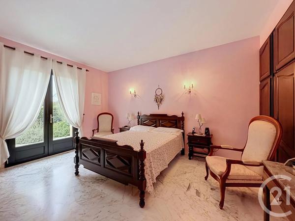 Maison à vendre  6 pièces - 200 m 2   VERNIOLLE  - 09