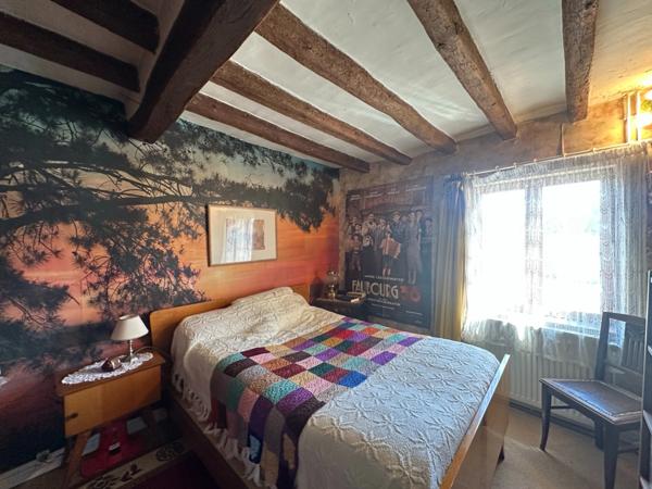 Centre de COURVILLE SUR EURE- maison de plain-pied, Surface- 92m², terrain clos de 395 m²