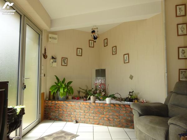 BELLE CONSTRUCTION CONTEMPORAINE A VENDRE A MARGON