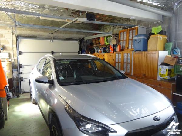 BELLE CONSTRUCTION CONTEMPORAINE A VENDRE A MARGON