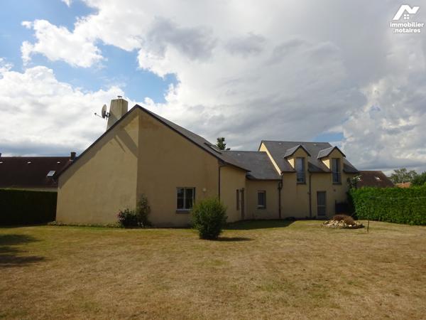 BELLE CONSTRUCTION CONTEMPORAINE A VENDRE A MARGON