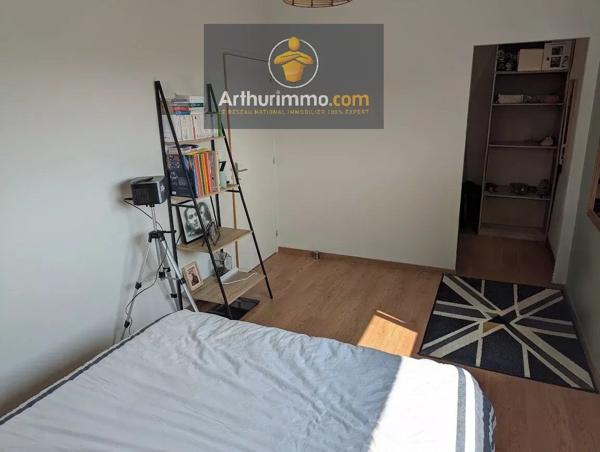 Vente                                                      Maison
                        
                     6 pièces                      142 m2                     à Josselin
