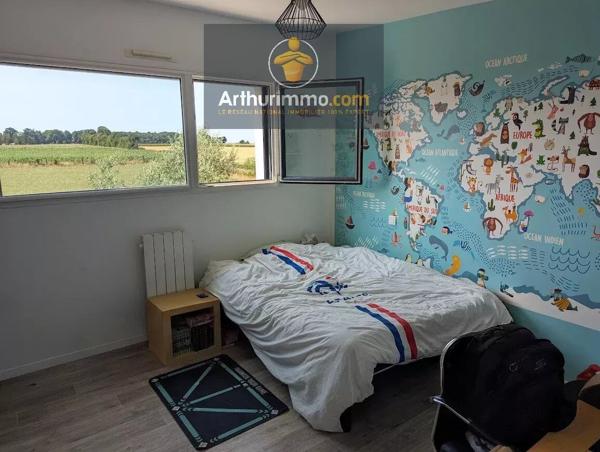 Vente                                                      Maison
                        
                     6 pièces                      142 m2                     à Josselin