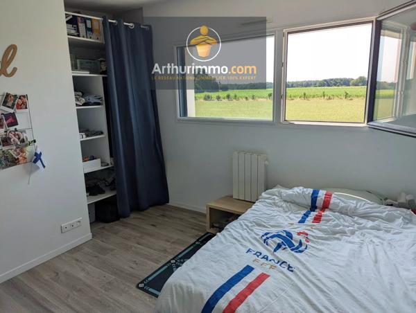 Vente                                                      Maison
                        
                     6 pièces                      142 m2                     à Josselin