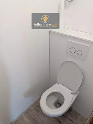 Vente                                                      Maison
                        
                     6 pièces                      142 m2                     à Josselin