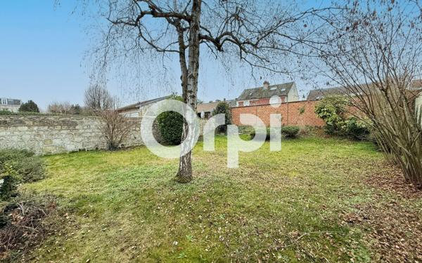 Maison à vendre    8 pièces • 230 m2 Soissons