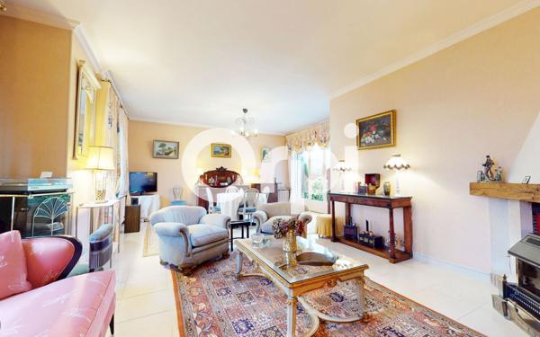 Maison à vendre    8 pièces • 230 m2 Soissons