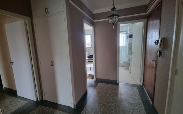 Appartement à vendre    4 pièces • 82 m2 Montauban
