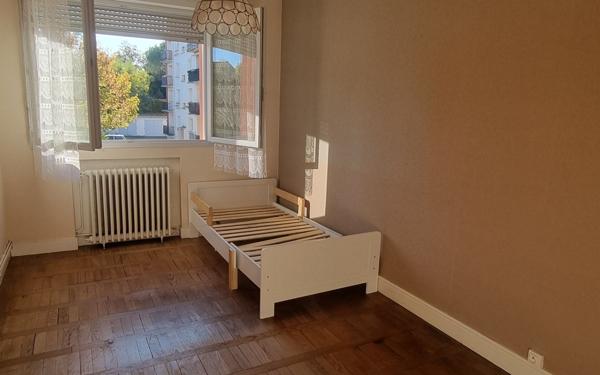 Appartement à vendre    4 pièces • 82 m2 Montauban