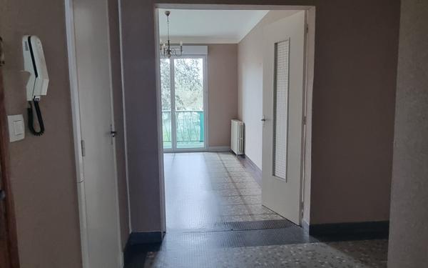 Appartement à vendre    4 pièces • 82 m2 Montauban