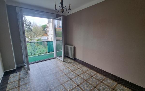 Appartement à vendre    4 pièces • 82 m2 Montauban