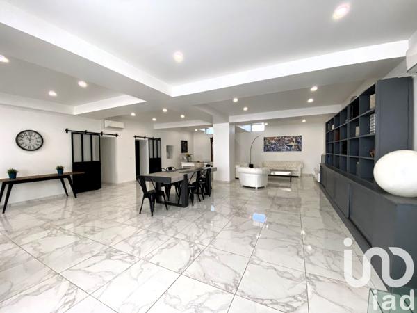 Loft 2 pièces de 134 m² à Carpentras (84200)