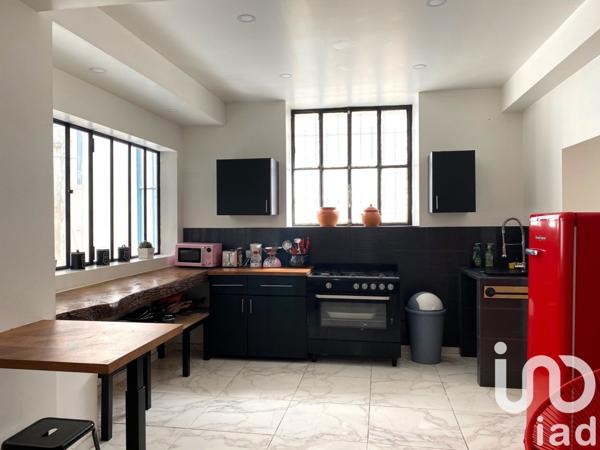 Loft 2 pièces de 134 m² à Carpentras (84200)