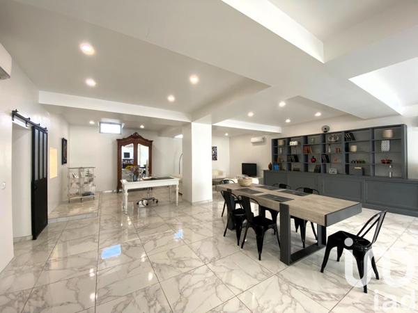 Loft 2 pièces de 134 m² à Carpentras (84200)