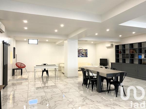 Loft 2 pièces de 134 m² à Carpentras (84200)