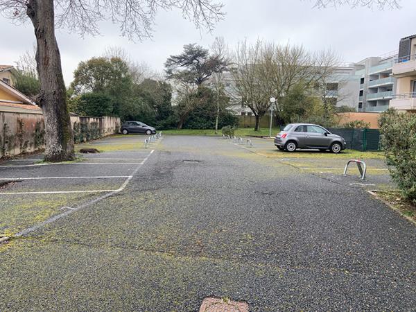 Location parking Merignac : 35 € - AJP Immobilier Bordeaux Saint-Augustin