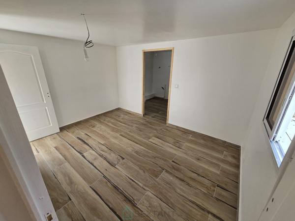 Villa T5 sis à Capesterre-Belle-Eau.