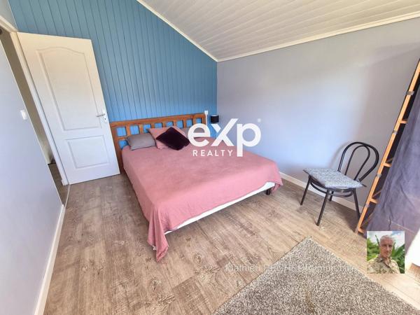 LA POSSESSION / DOS D'ANE / GRANDE MAISON AVEC POTENTIEL