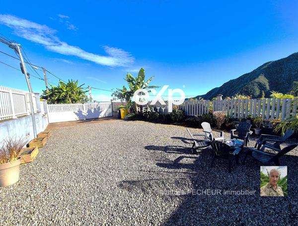 LA POSSESSION / DOS D'ANE / GRANDE MAISON AVEC POTENTIEL