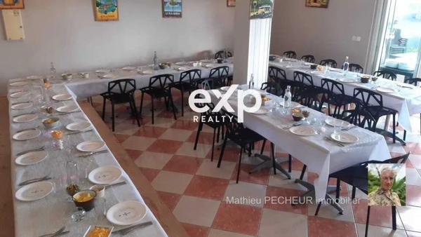 LA POSSESSION / DOS D'ANE / GRANDE MAISON AVEC POTENTIEL