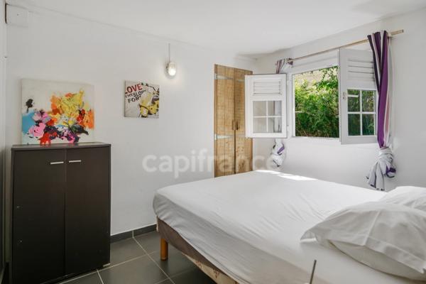 A louer - Case-Pilote - Appartement en RDC - 3 pièces avec terrasse et piscine commune