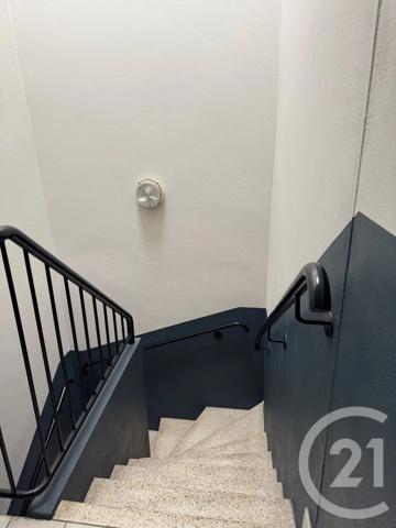 Appartement T3 à vendre  3 pièces - 45,62 m 2   GAILLAC  - 81