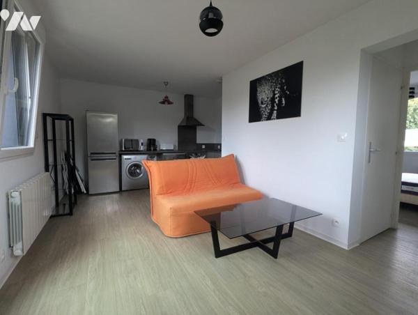 Plein centre de Saint Brevin les Pins, appartement avec jardin.