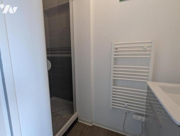 Plein centre de Saint Brevin les Pins, appartement avec jardin.