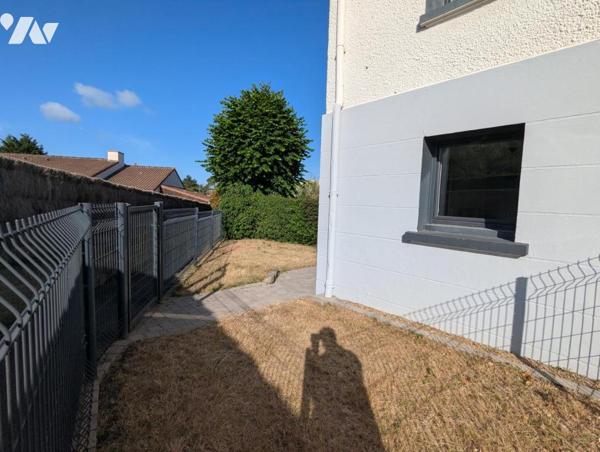 Plein centre de Saint Brevin les Pins, appartement avec jardin.