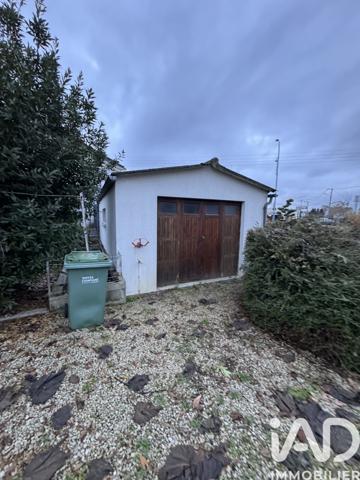 Maison à vendre 3 pièces 79 m² Pont-Sainte-Marie