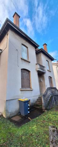 Charmante Maison des années 30 à Vendre à Bourg-en-Bresse - 3 pièces avec jardin !