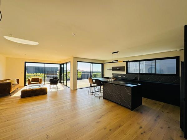 Maison d'Exception avec Vue Mer à Vaux-sur-Mer