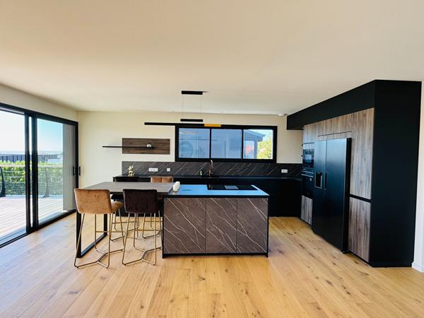 Maison d'Exception avec Vue Mer à Vaux-sur-Mer