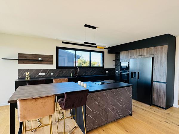 Maison d'Exception avec Vue Mer à Vaux-sur-Mer