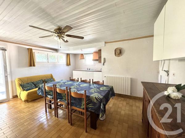 Maison à vendre  6 pièces - 141,80 m 2   MIREVAL  - 34