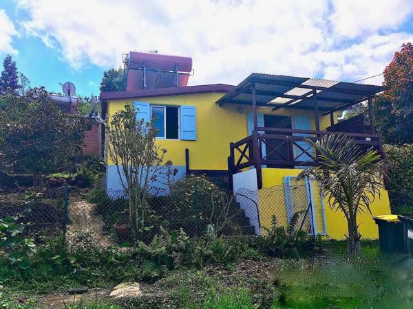 Ensemble Immobilier Rentable – Le Tampon (19ème)