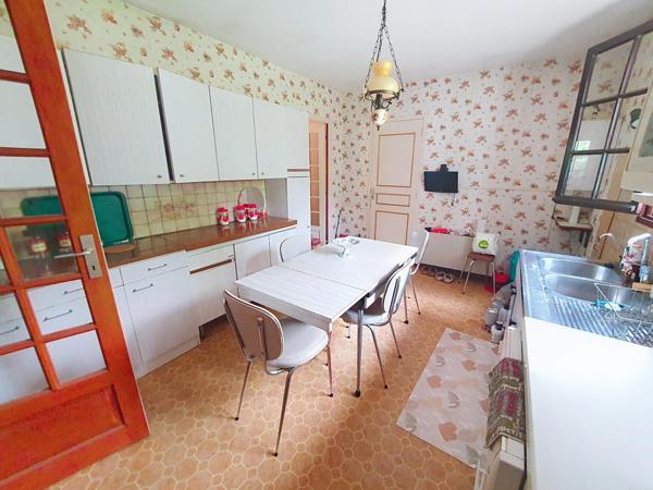 Grande maison T6 avec grand jardin