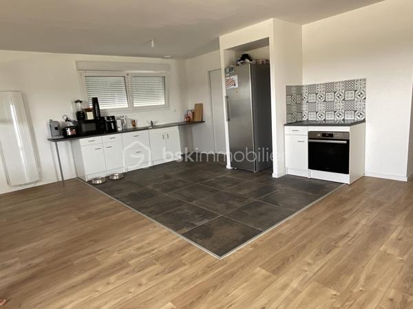 Local d activites de 279 m²