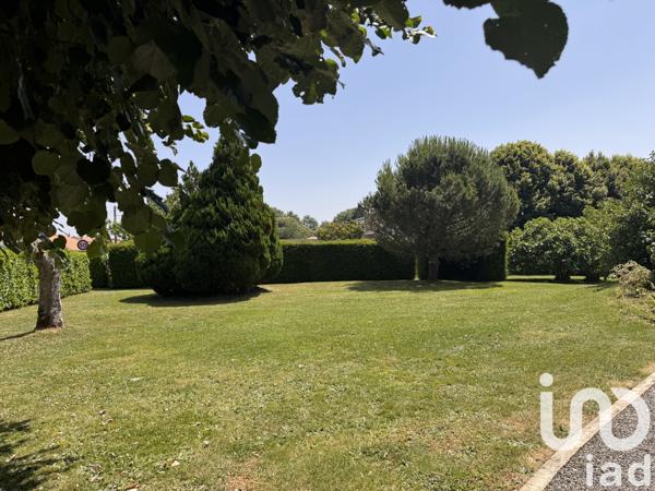 Maison à vendre 10 pièces 301 m² La Châtaigneraie