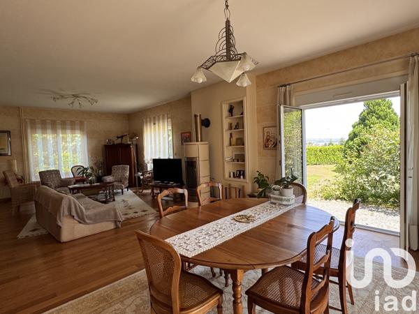 Maison à vendre 10 pièces 301 m² La Châtaigneraie