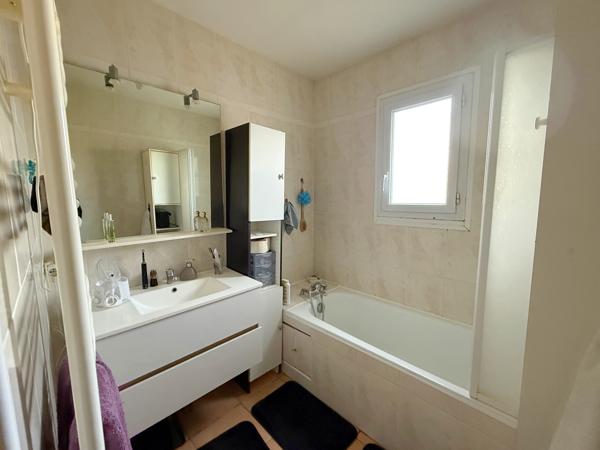 Maison 4 pièces - 97 m² Exclusivité efficity