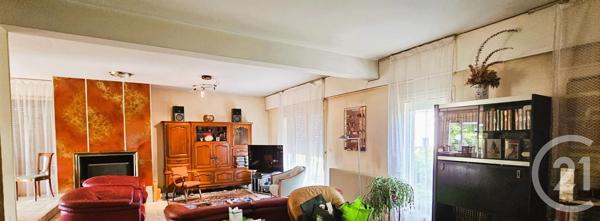 Maison à vendre  8 pièces - 300 m 2   MONTLUCON  - 03