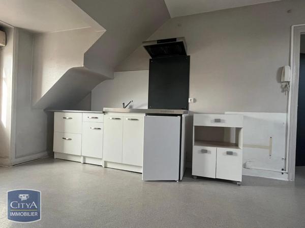 Appartement à louer 1 pièce 21.35m² Brive-la-Gaillarde (19100)